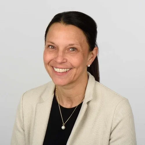 Anna is a  Professor of Rheumatology from Oslo