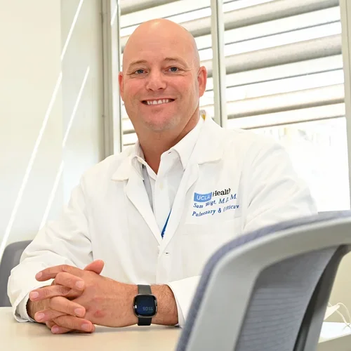 Dr. Stephen S. Weigt, M.D., M.S.